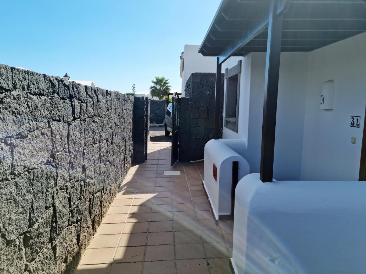 Villa Ana Playa Blanca  Exteriör bild